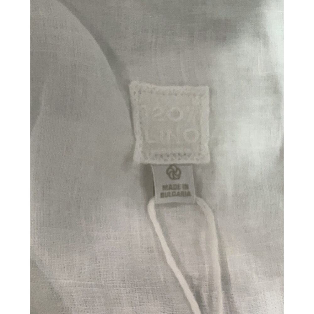 Classic Ivory Button-Front Women's Blouse - Picture 4 of 6